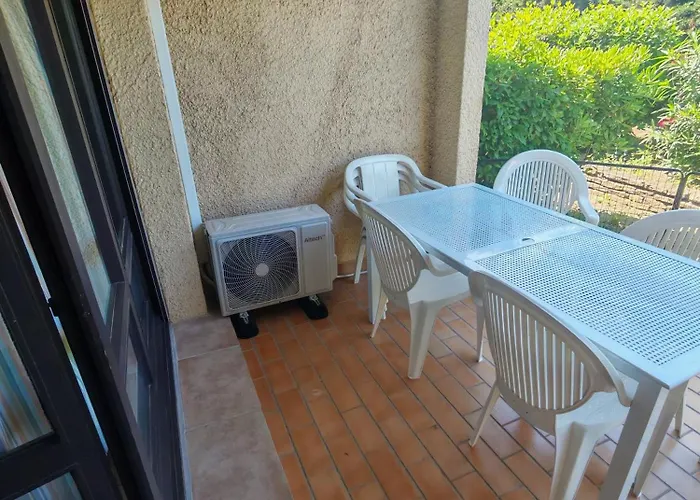 Le Cap D'agde 2 Pieces Climatise Odalys St Loup En Rdc Avec Terrasse