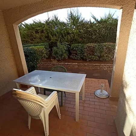 Le Cap D'agde Odalys St Loup 2 Pieces En Rdc Avec Terrasse דירה אגדה