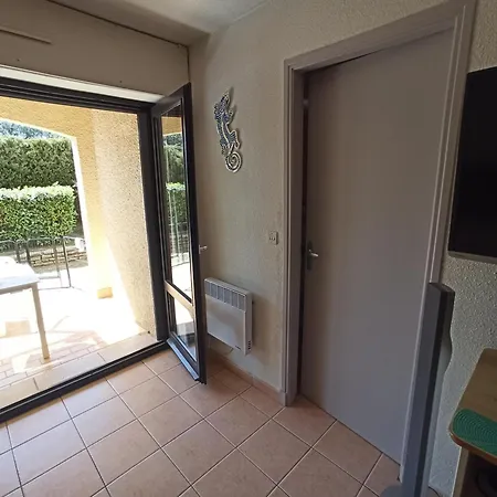 Le Cap D'agde Odalys St Loup 2 Pieces En Rdc Avec Terrasse דירה