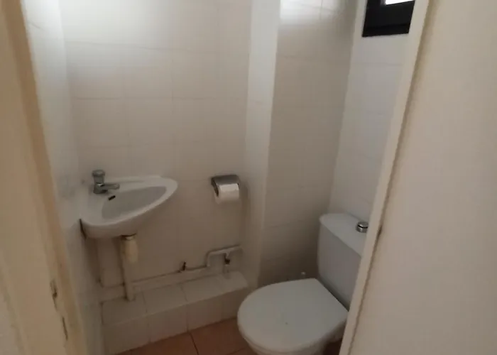 Le Cap D'agde 2 Pièces Climatisé Résidence Odalys St Loup En Rdc Avec Terrasse *